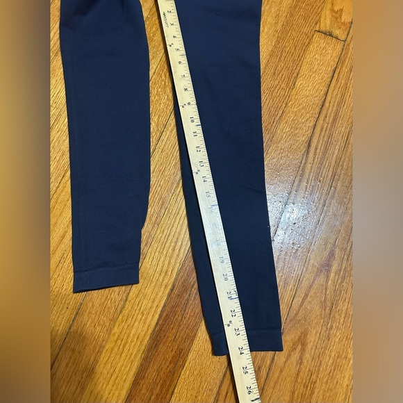 SPANX Blue Look At Me Now Seamless Leggings Size Medium - Picture 2 of 5